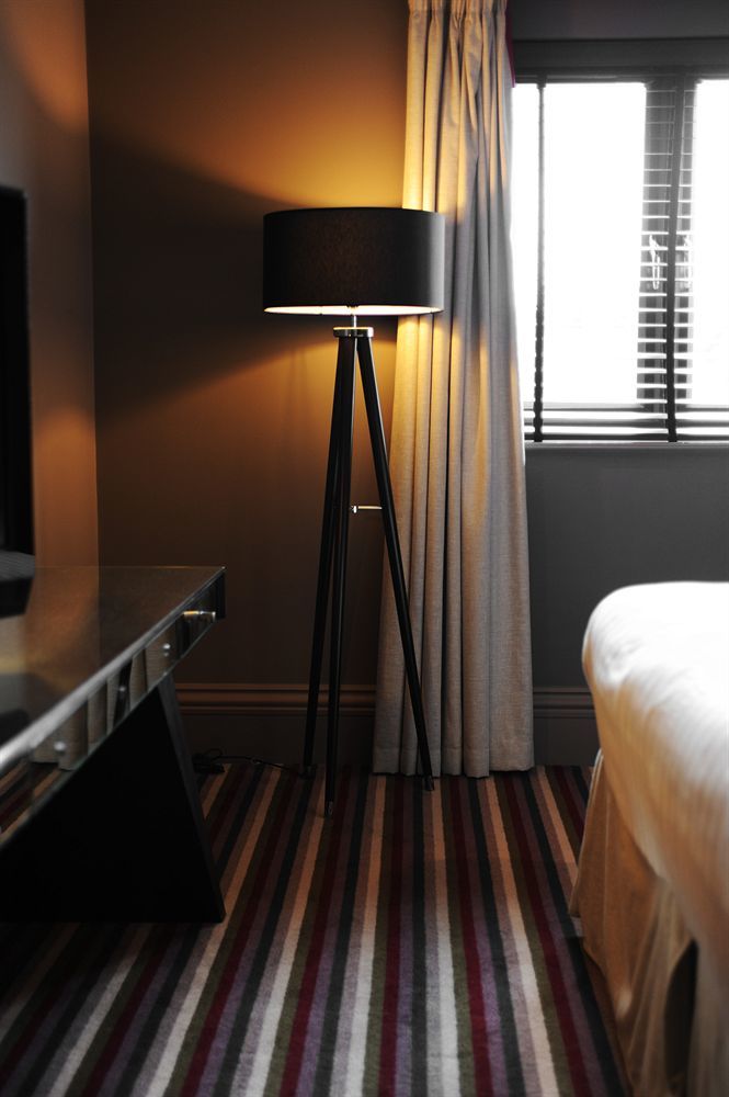 Village Hotel Manchester Ashton Exteriör bild